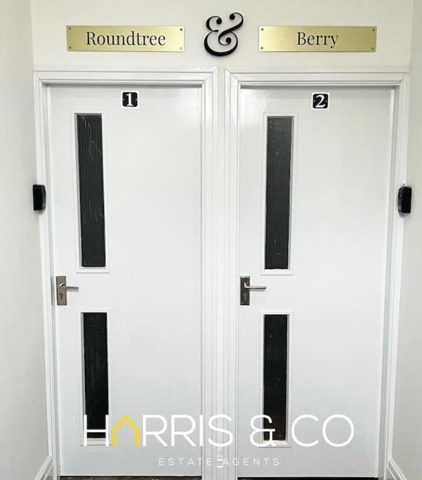 Roundtree & Berry - Fleetwood Lejlighed Eksteriør billede